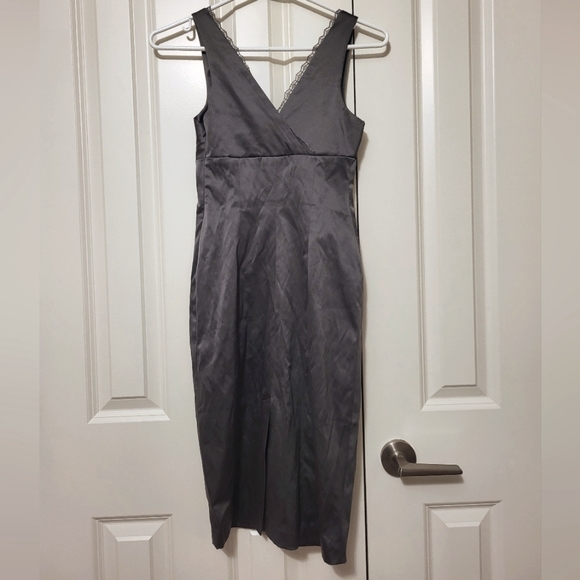 Gray satin plunge pencil dress size XS - Picture 2 of 2